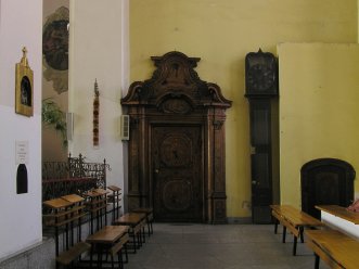 Drzwi intarsjowane (północne) przed pracami - fot. J. Bulderberg, Relief s.c.