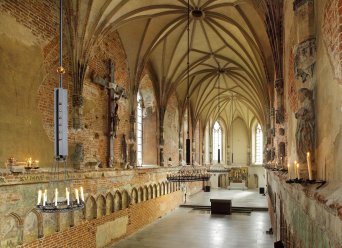 Wnętrze kościoła zamkowego po pracach - fot. B. i L. Okońscy