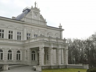 Portyk wejściowy po pracach - fot. T. Łuczak, NID OT Poznań