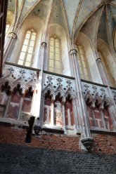 Dawne sedilia w ścianie północnej przed pracami - fot. G. Nowak, Zamek Piastowski w Raciborzu