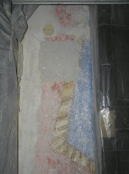 Malowany na filarze baldachim ambony przed pracami - fot. J. Bulderberg, Relief s.c.