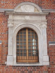 Renesansowa kamieniarka po pracach - fot. M. Keller