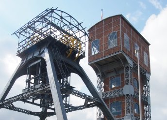 Wieża kozłowa i basztowa po pracach - fot. A. Mucha NID OT Katowice